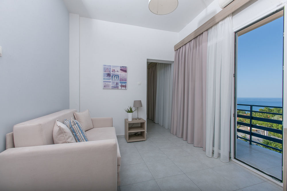 12 Olympian Gods Hotell Platamonas Exteriör bild