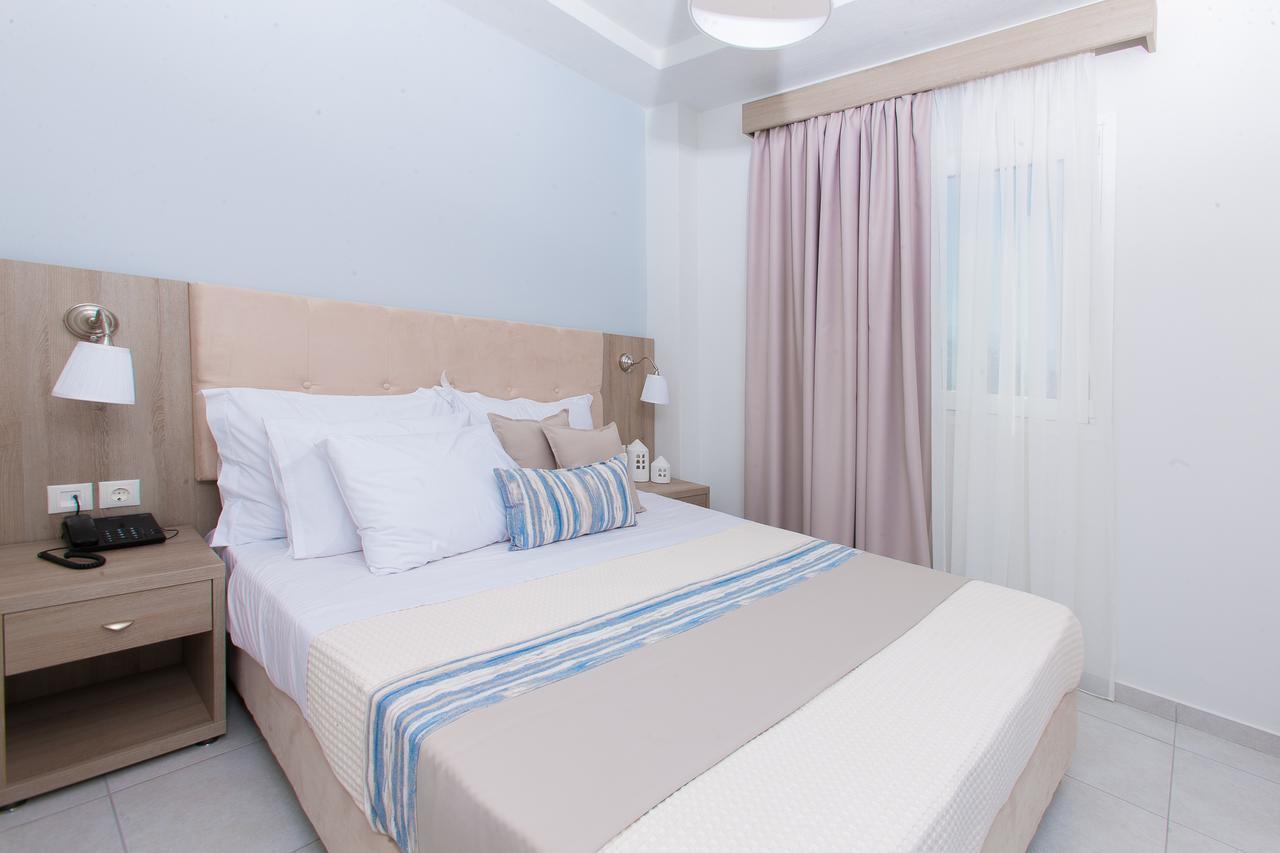 12 Olympian Gods Hotell Platamonas Exteriör bild